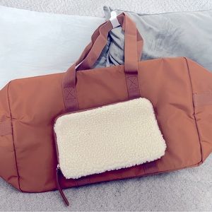 Reduced price for a limited time only! Weekender bag